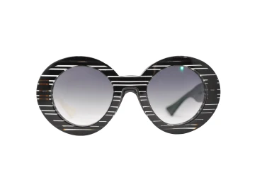 DIECIDECIMI_GLASSTYLIST_Piero Massaro Eyewear_PM 005_Saline_Nero