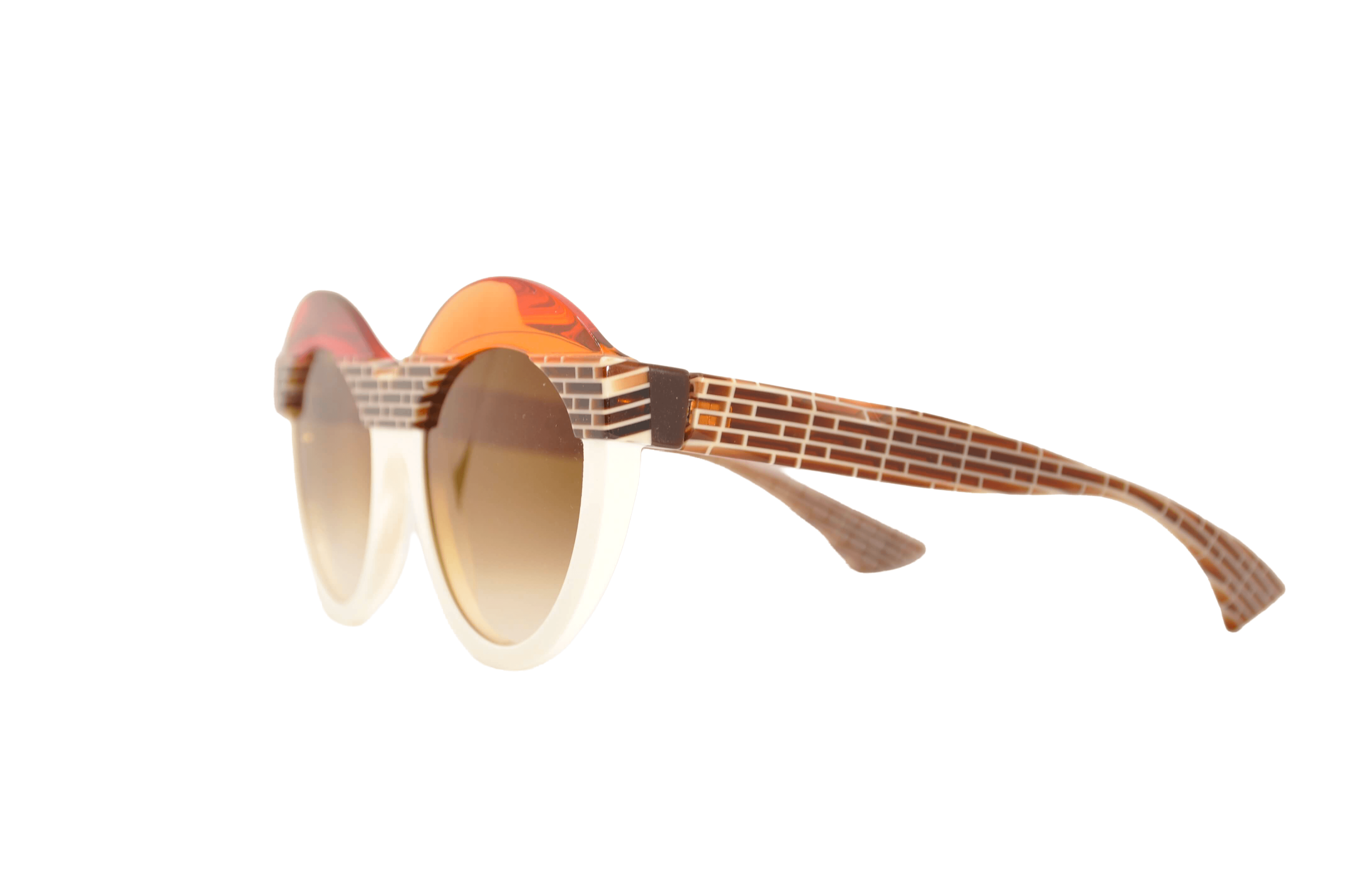 DIECIDECIMI_GLASSTYLIST_Piero Massaro Eyewear_PM 004_Saline_Bianco